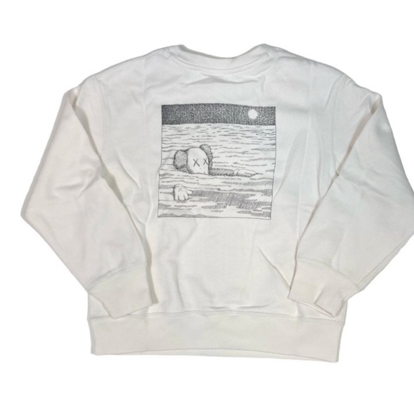 NWT | Uniqlo UT x Kaws | Sweatshirt | White (Kids Size 13) - Picture 4 of 5